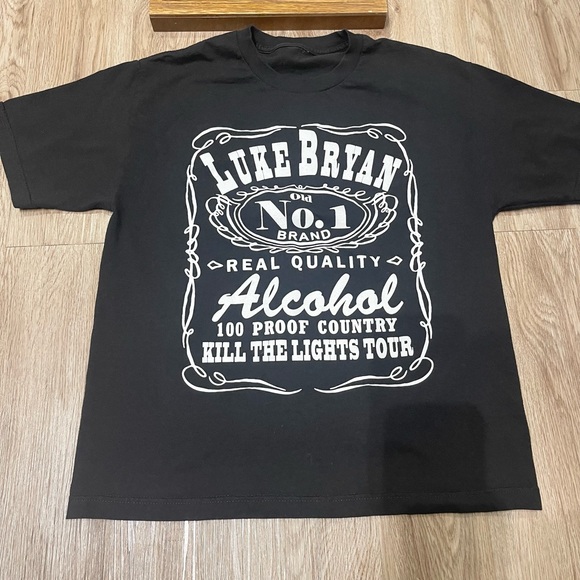Luke Bryan Kill The Lights Tour TShirt - Picture 2 of 5